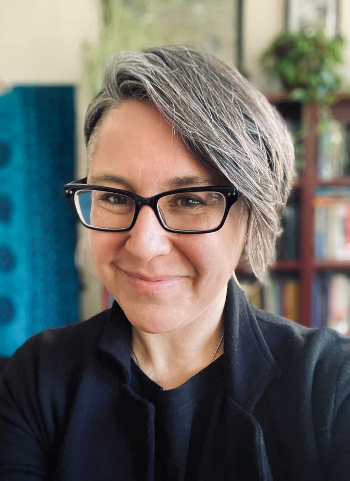 Dr. Kim Niewolny